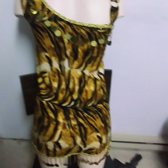 Dancing dress - Picture 2 of 3